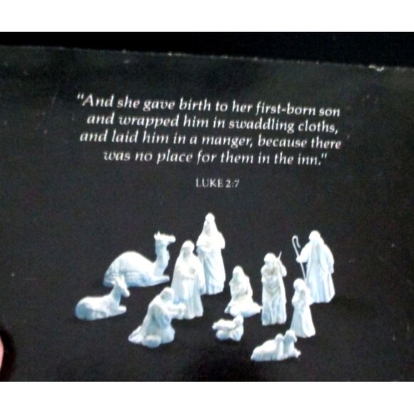 Avon Nativity Collectibles The Donkey Figurine  - Vintage 1984 White Porcelain - Picture 9 of 9